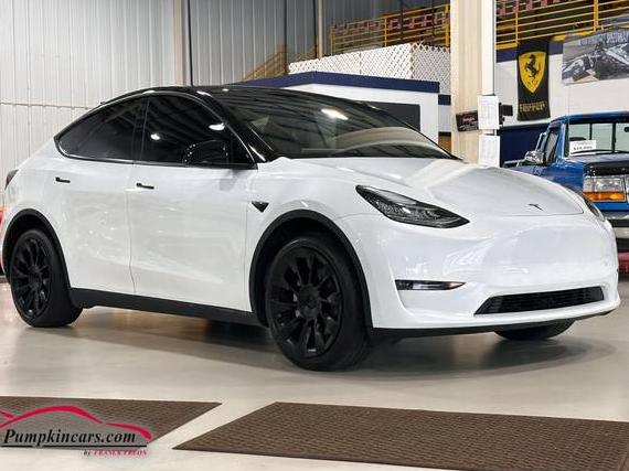 TESLA MODEL Y 2022 7SAYGDEE2NA014498 image